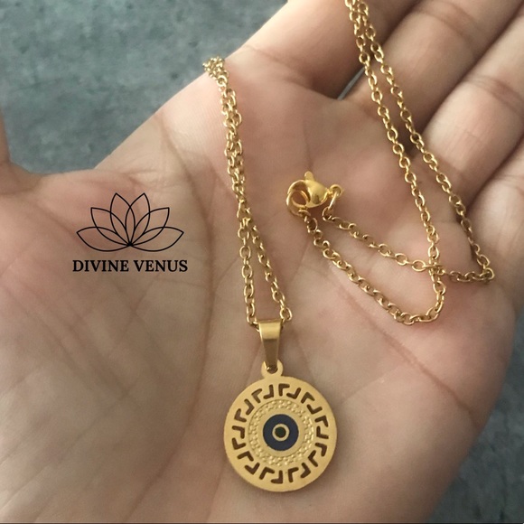 Evil Eye Necklace - Gold Plated Stainless Steel - Picture 6 of 8